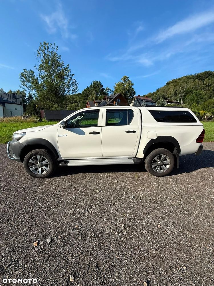 Toyota Hilux 2.4 D-4D Double Cab DLX 4x4 - 6