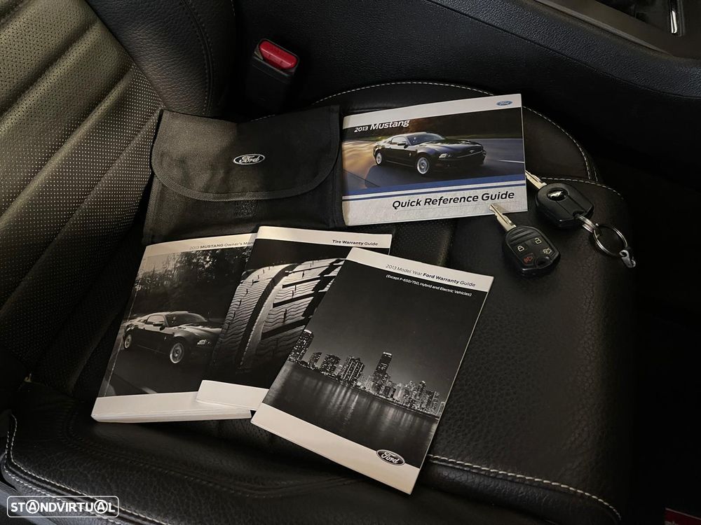 Ford Mustang - 28