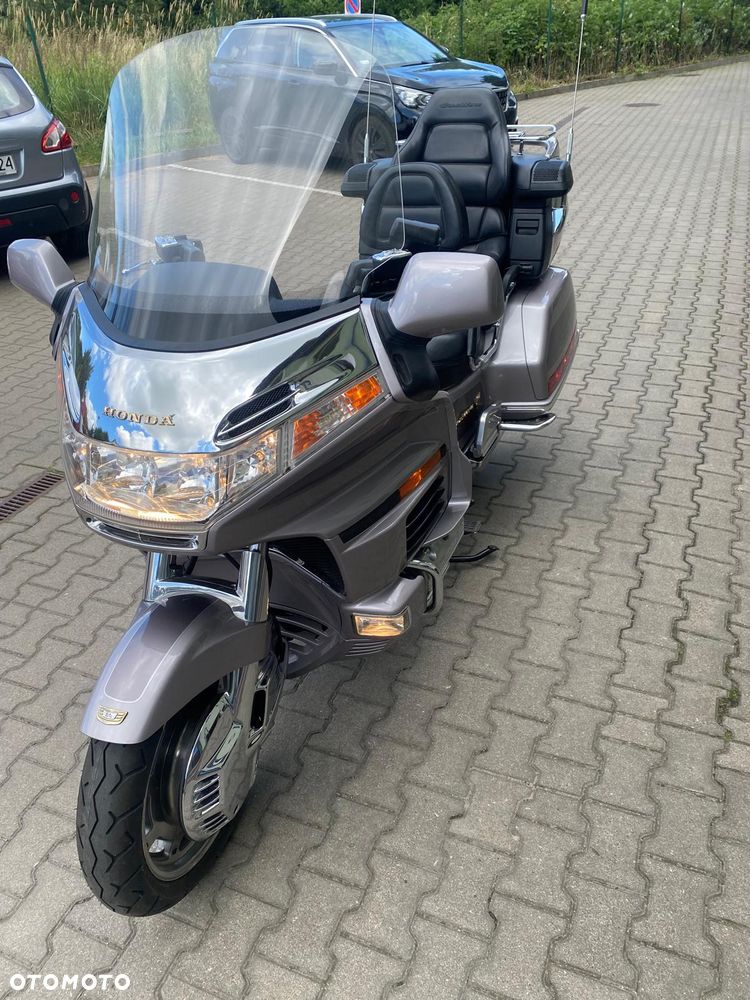 Honda GL - 3