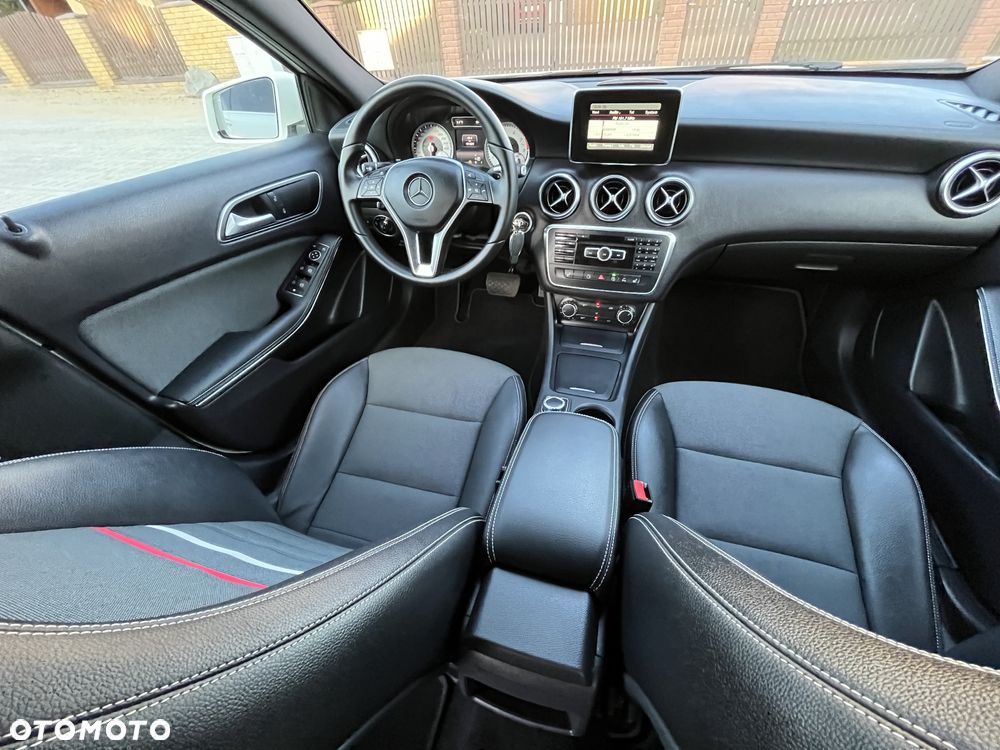 Mercedes-Benz Klasa A 180 7G-DCT Activity Edition - 5