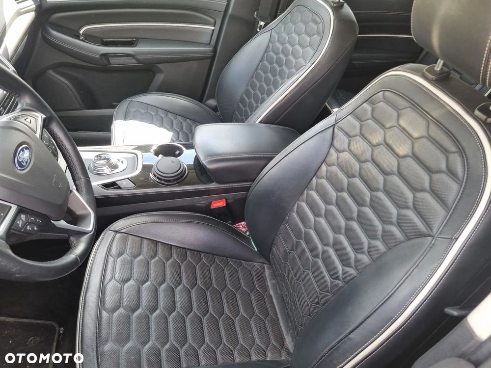 Ford S-Max 2.0 EcoBlue Vignale - 27