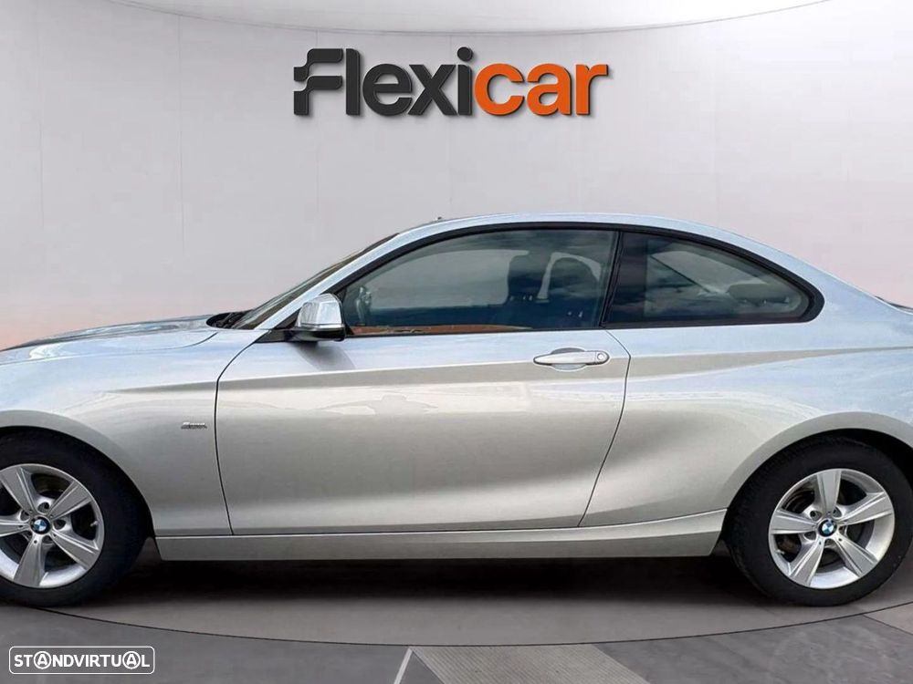 BMW 218 i Coupe Line Sport Auto - 16