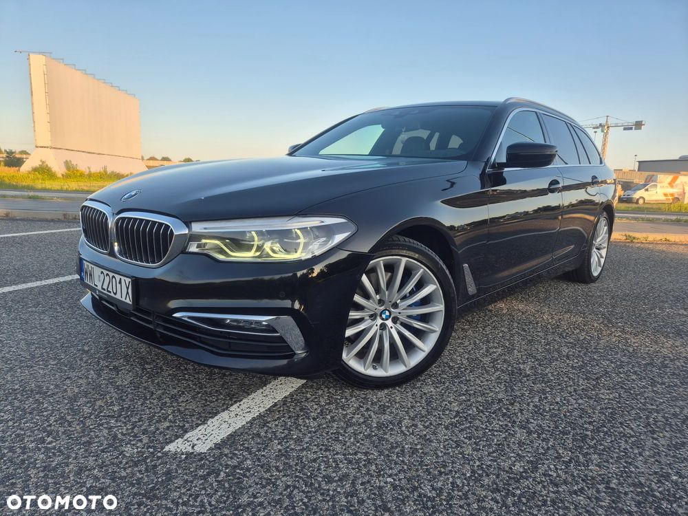 BMW Seria 5 525d Luxury Line - 4
