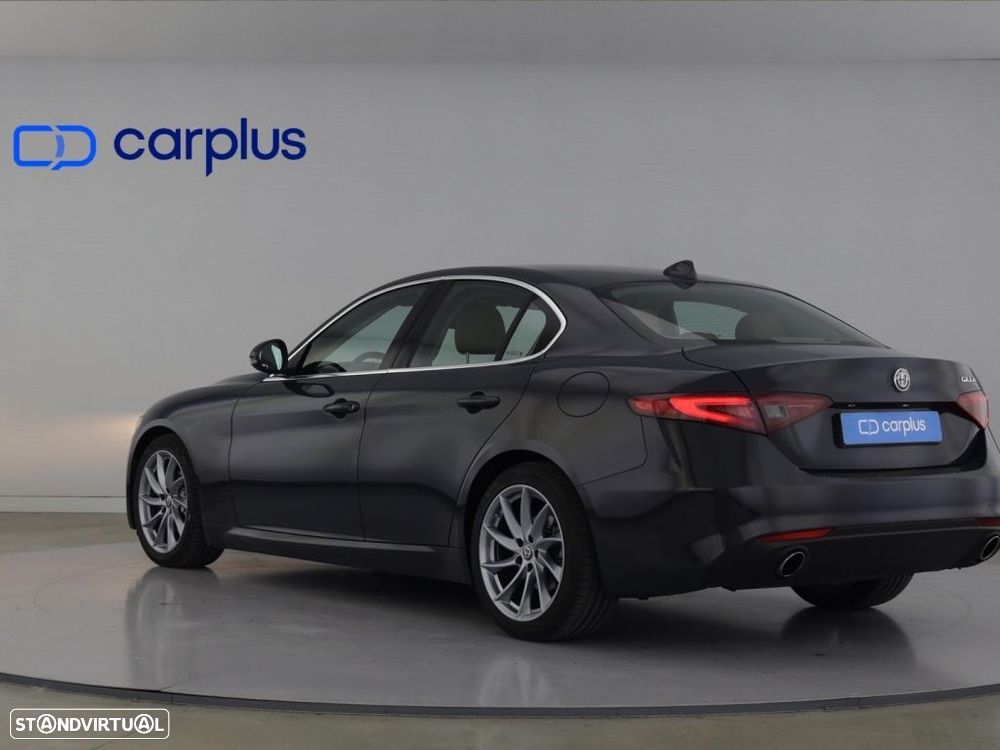 Alfa Romeo Giulia 2.2 D Super AT8 - 5