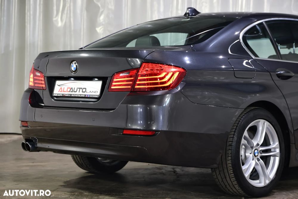 BMW Seria 5 - 32