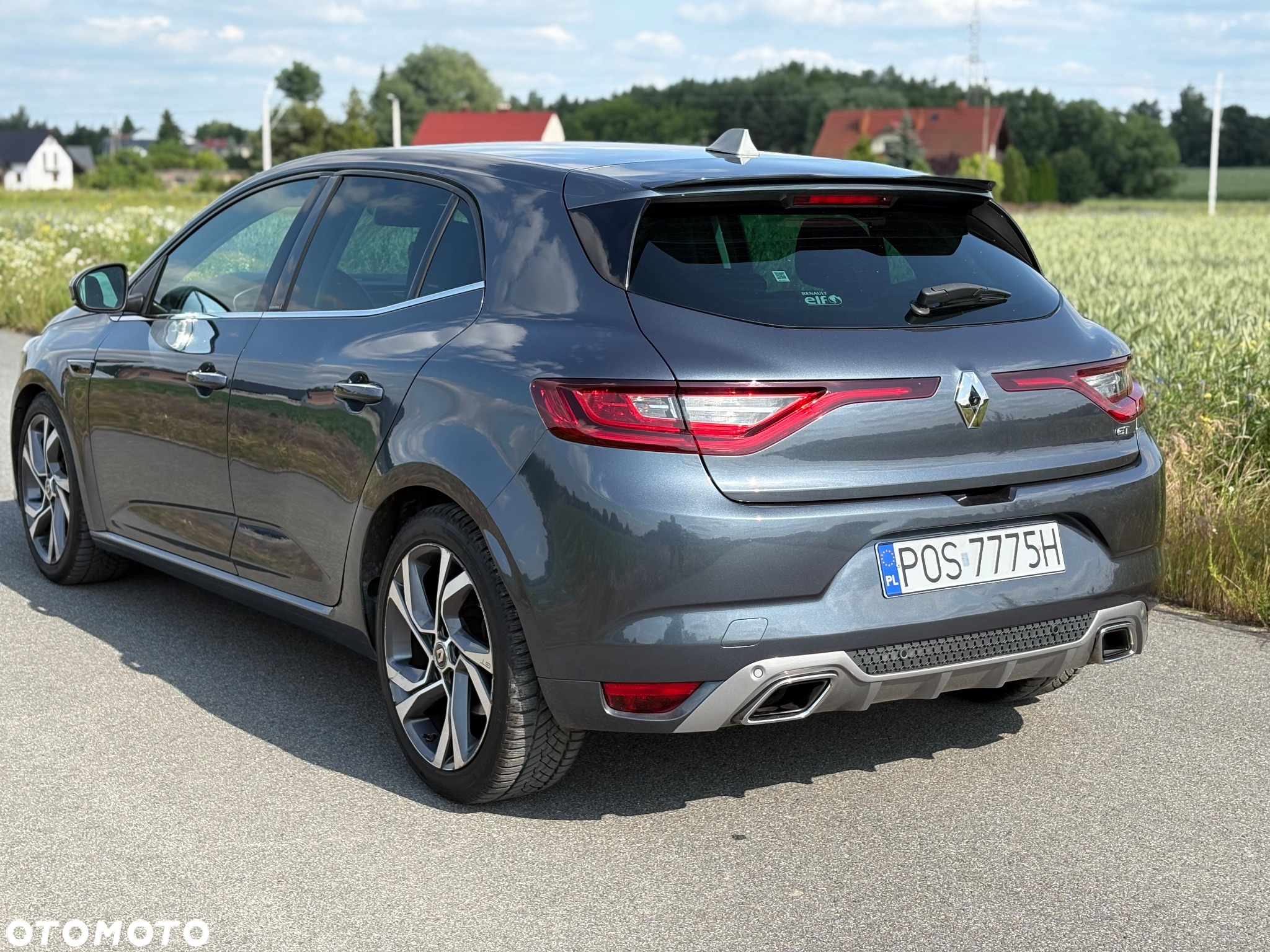 Renault Megane ENERGY TCe 205 EDC GT - 6