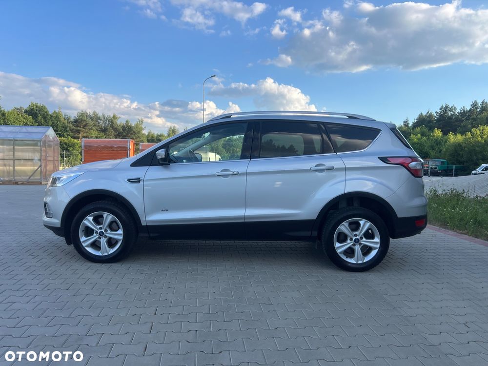Ford Kuga - 2