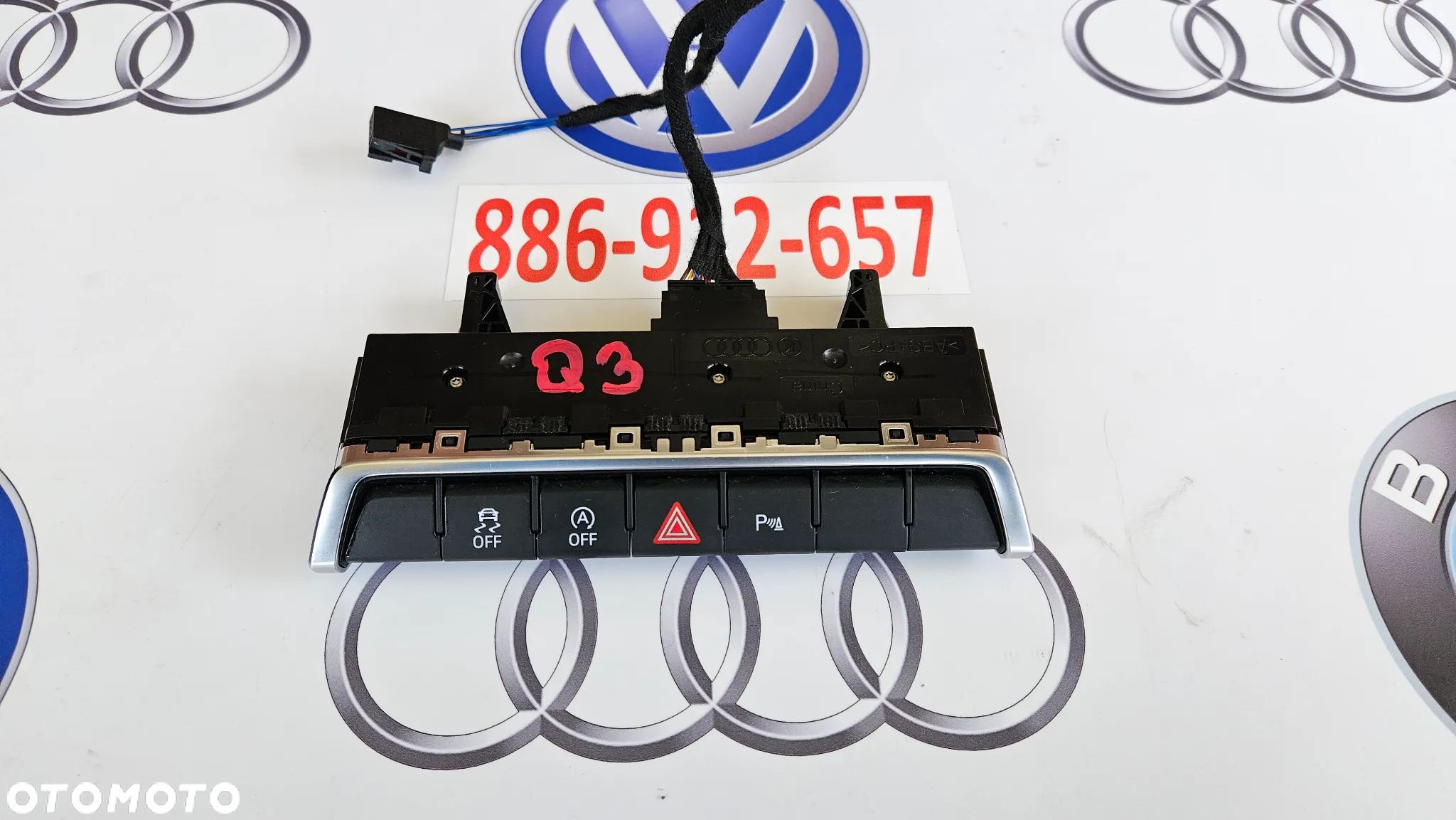 Audi SQ3 II 83A Q3 II 83A Panel konsoli środkowej Włączniki Przycisk świateł awaryjnych 83A925301AA - 1