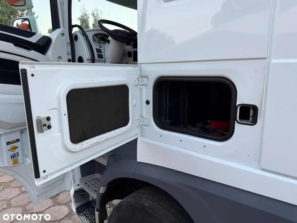 DAF XF 106 530 PUSHER 6x2 / RETARDER INTARDER / 3 OSIE / PRZEBIEG 668 851 KM / NAJMOCNIEJSZY SILNIK 530 KM / NAJWIĘKSZA KABINA SUPER SPACE CAB / 2017 ROK !! - 30