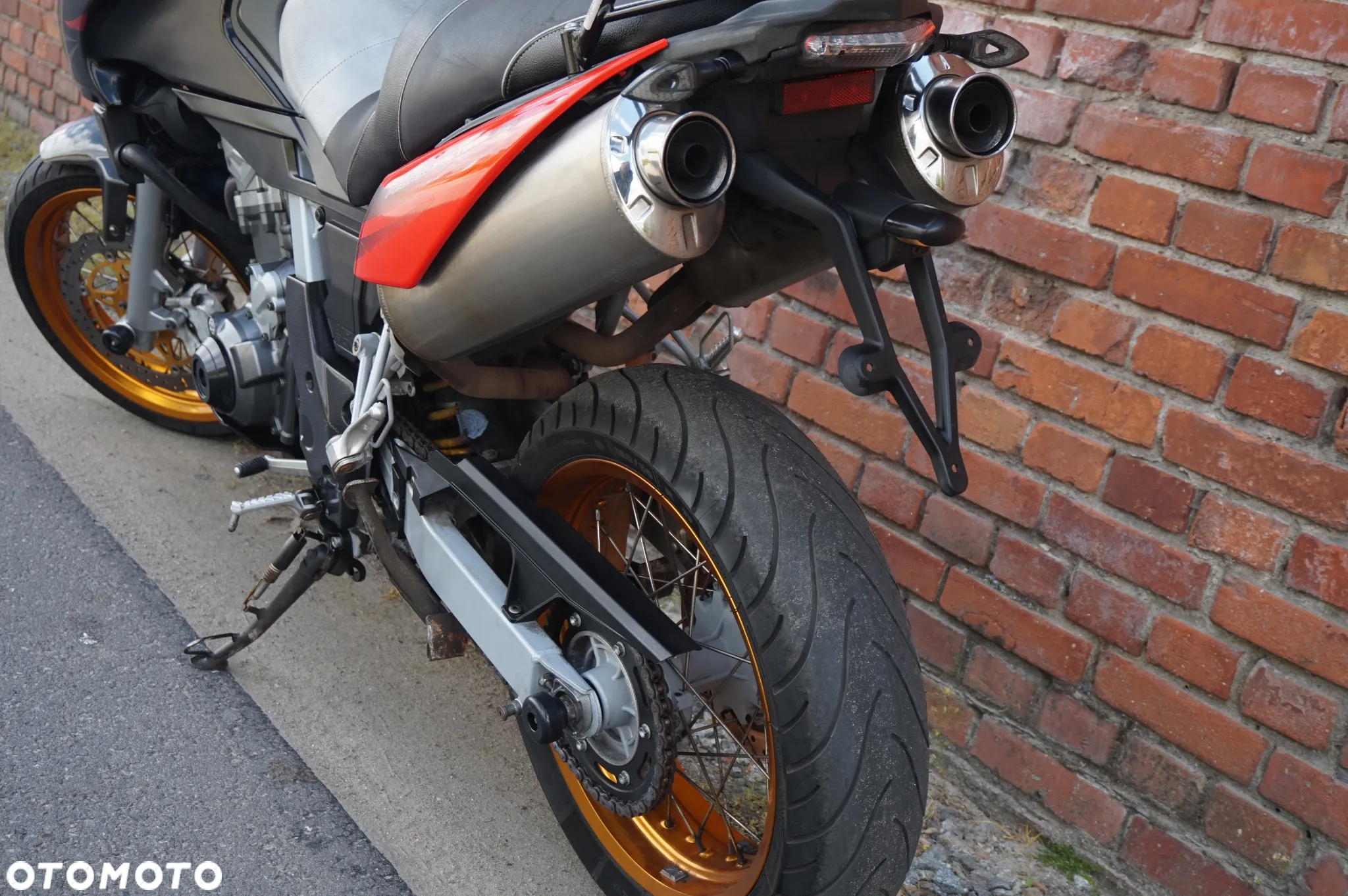 Aprilia Pegaso - 11