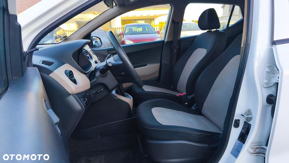 Hyundai i10 - 17