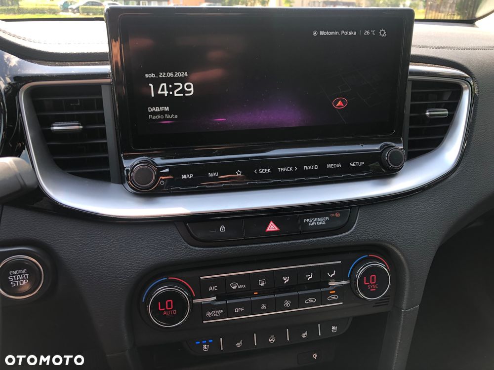 Kia Ceed 1.6 GDI DCT OPF Platinum Edition - 4