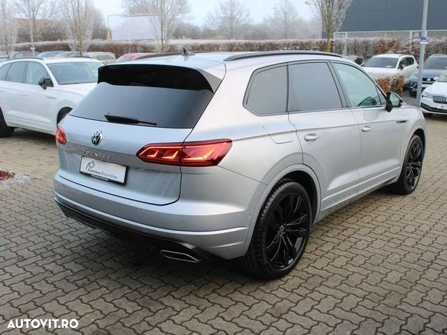 Volkswagen Touareg - 5