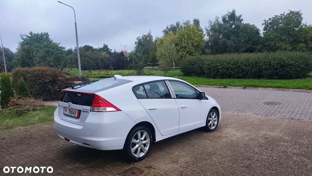 Honda Insight 2011 photo 2