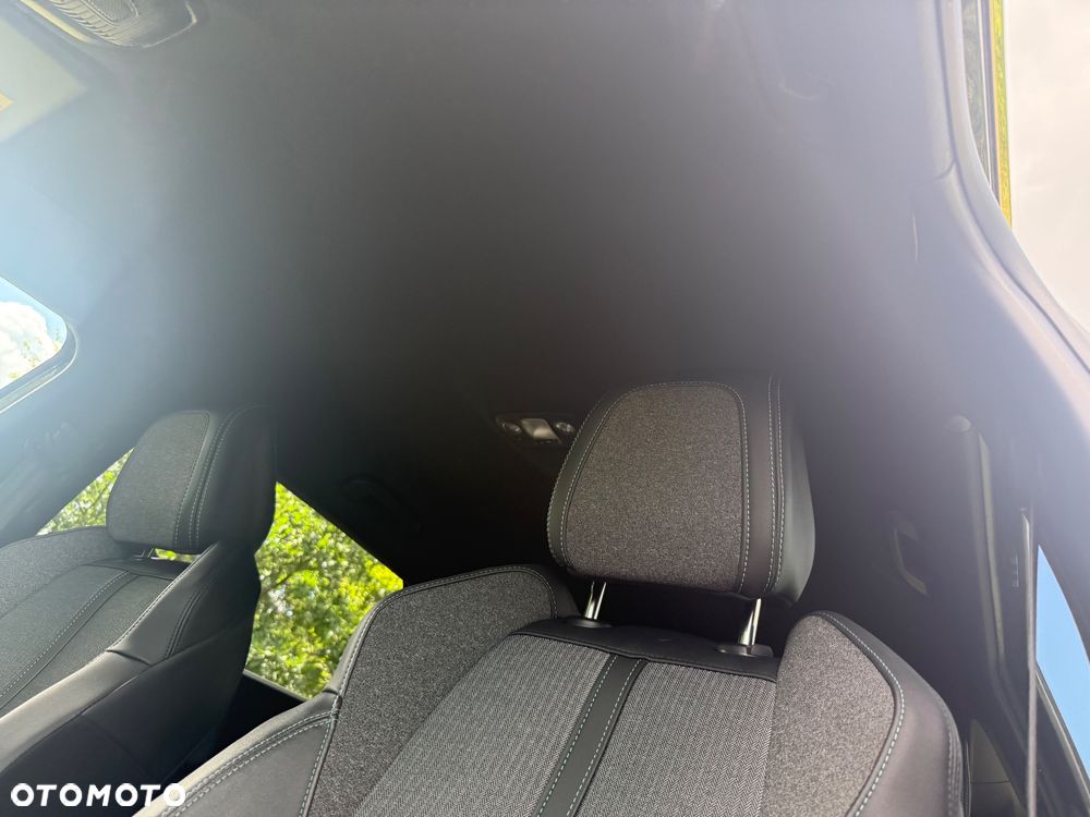 Peugeot 5008 1.2 PureTech mHEV GT S&S e-DCS6 - 23