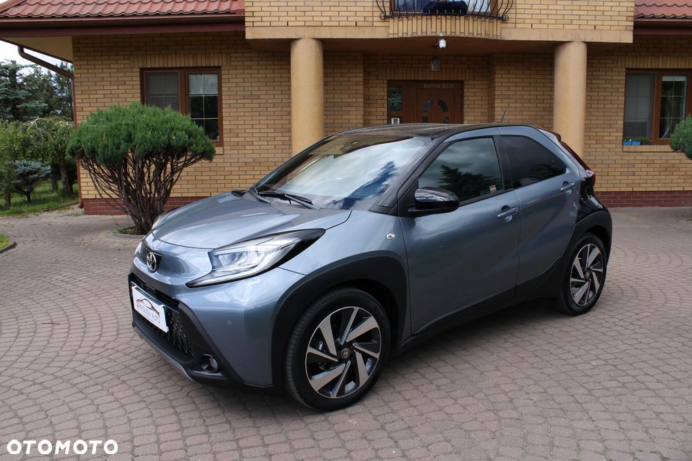 Toyota Aygo X 1.0 VVT-i Executive - 3