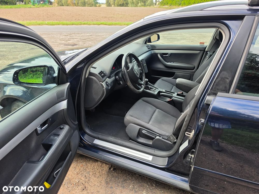 Audi A4 Avant - 7
