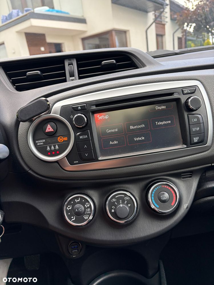 Toyota Yaris 1.33 Selection Passion - 24