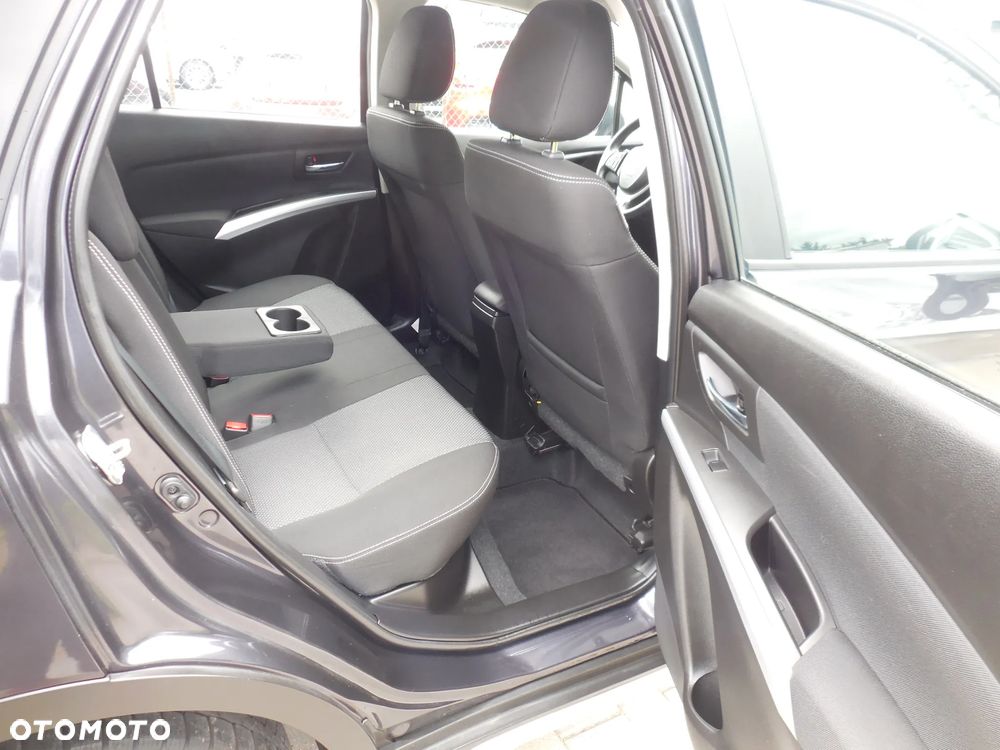 Suzuki SX4 - 12