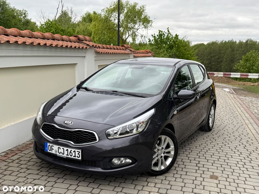 Kia Ceed - 6