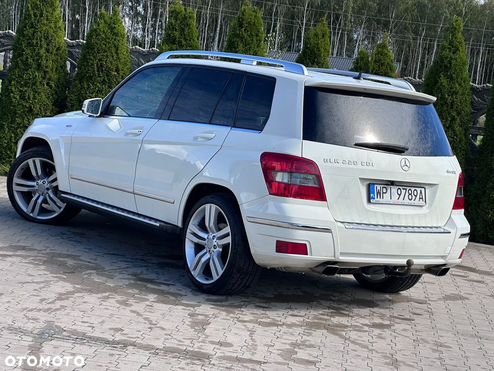 Mercedes-Benz GLK 220 CDI DPF 4Matic BlueEFFICIENCY 7G-TRONIC SPORT EDITION - 9