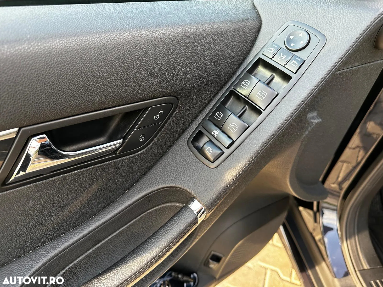 Mercedes-Benz R 350 CDI DPF 4Matic 7G-TRONIC - 2