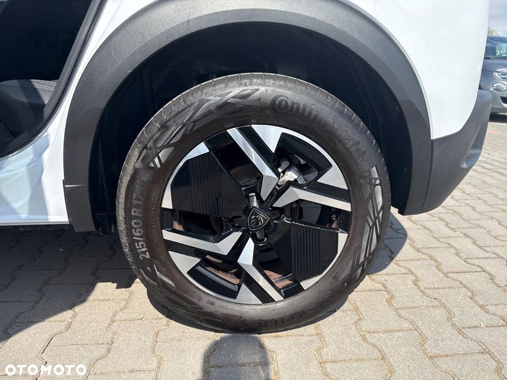 Peugeot 2008 - 11