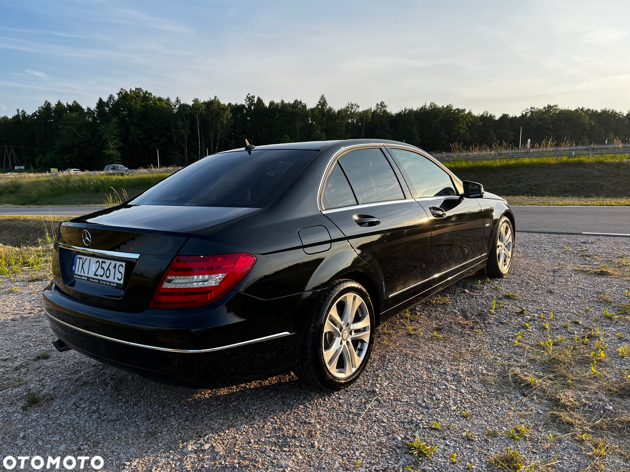 Mercedes-Benz Klasa C 200 T CGI Automatik BlueEFFICIENCY Avantgarde - 6