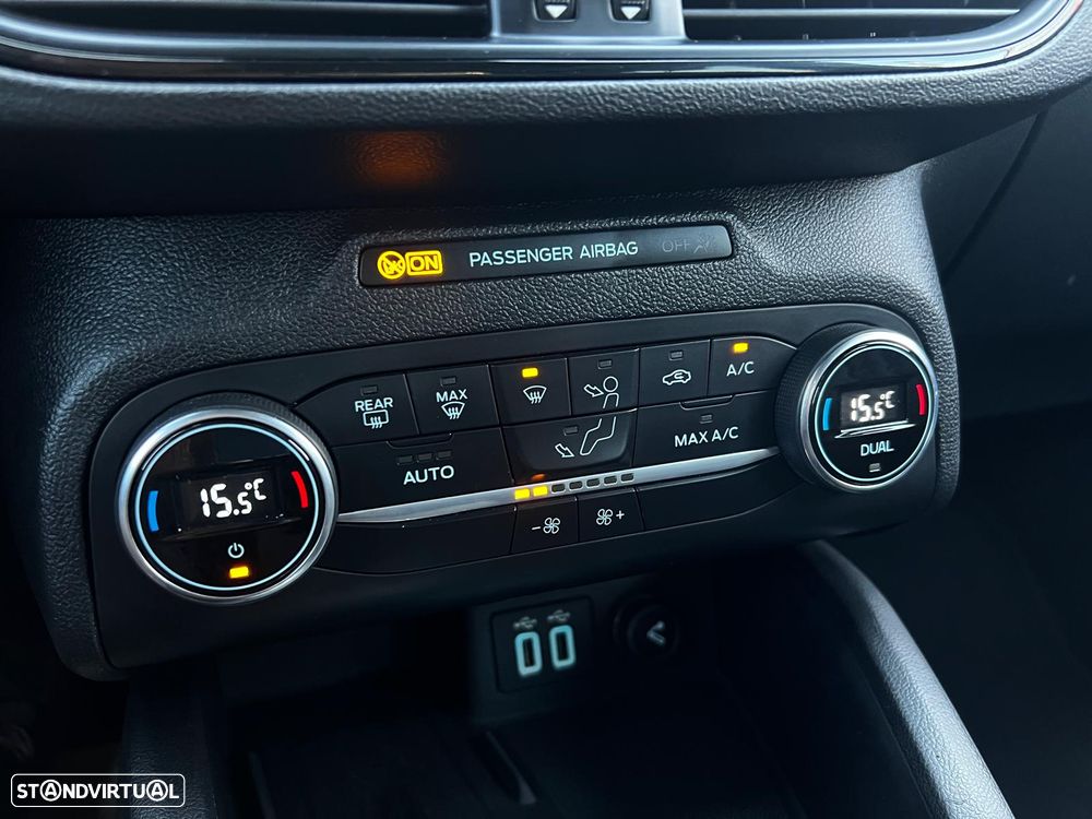 Ford Focus 1.0 EcoBoost MHEV ST-Line X Aut. - 43
