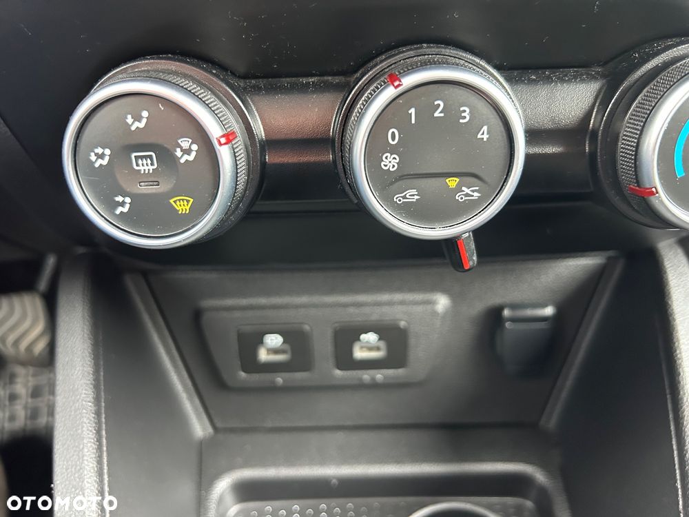 Dacia Duster 1.0 TCe Comfort - 22