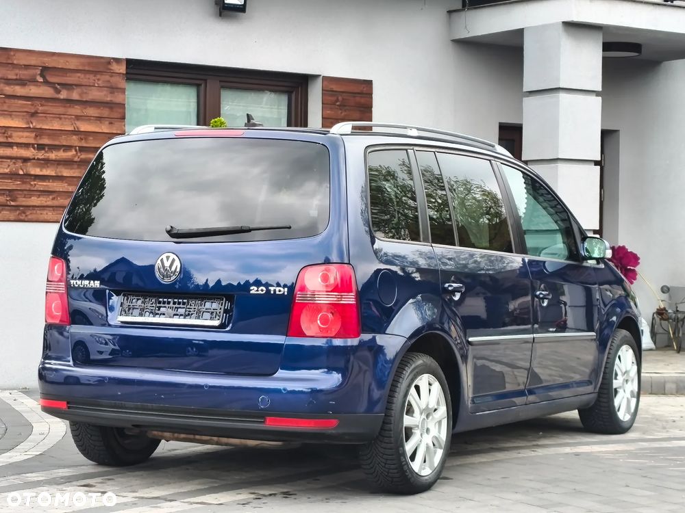 Volkswagen Touran 2.0 TDI DPF Highline - 18