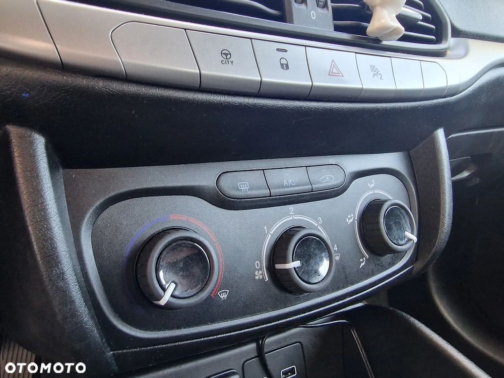 Fiat Tipo 1.4 16v Pop - 27