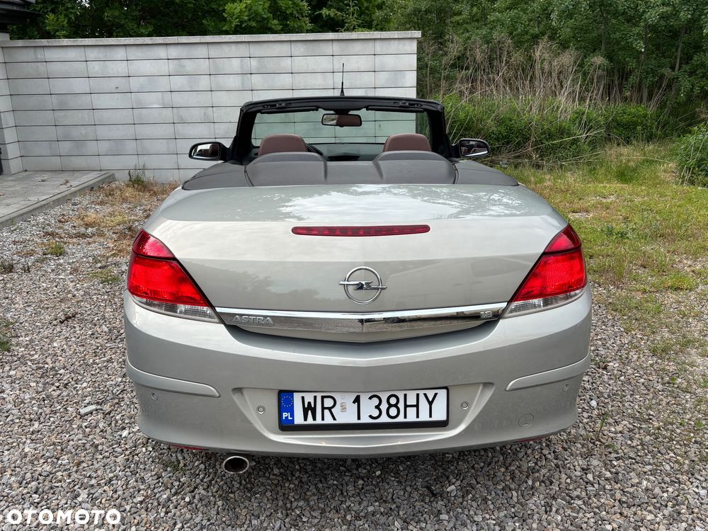 Opel Astra 1.8 Cosmo - 4