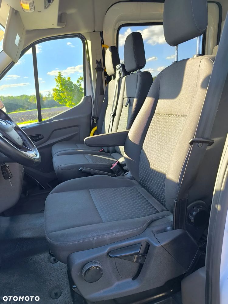 Ford Transit - 15