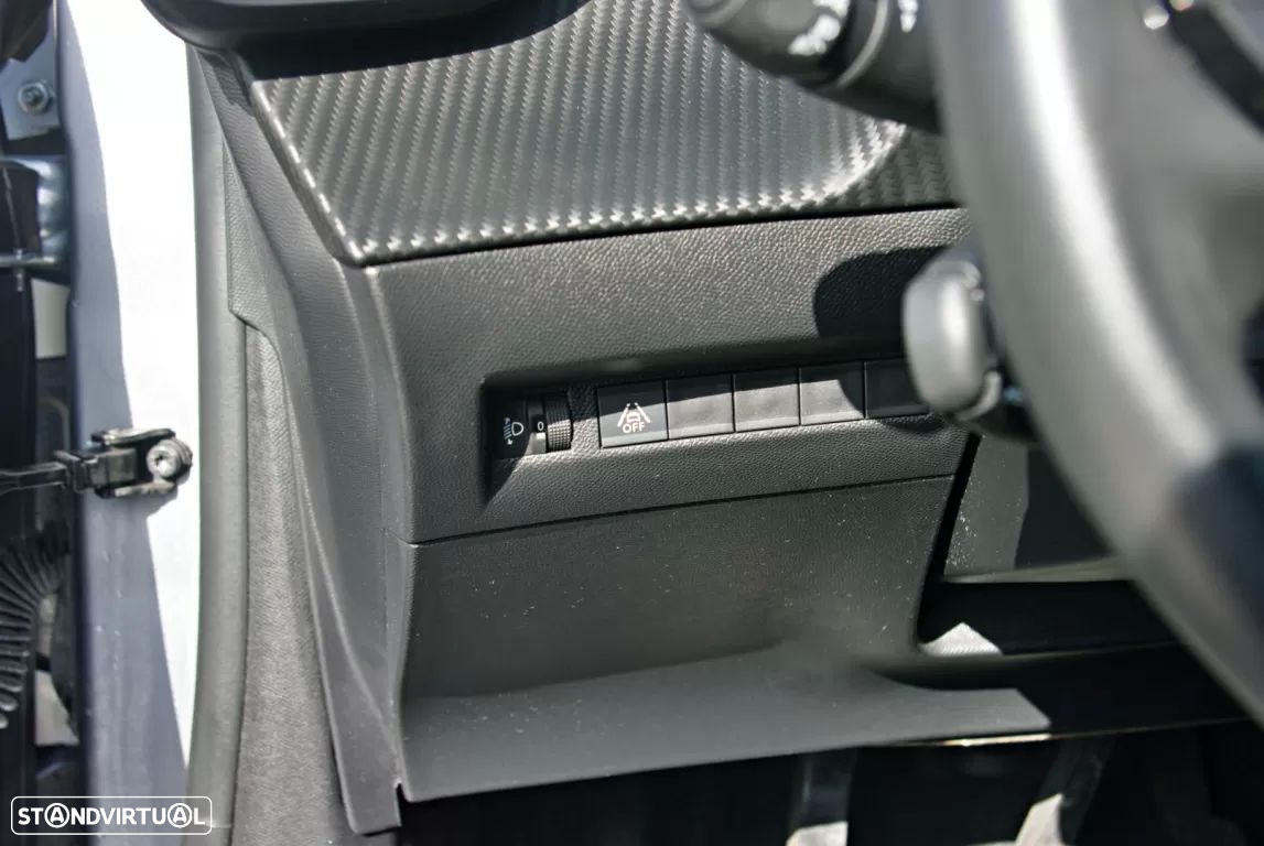 Peugeot 208 1.5 BlueHDi Allure - 29