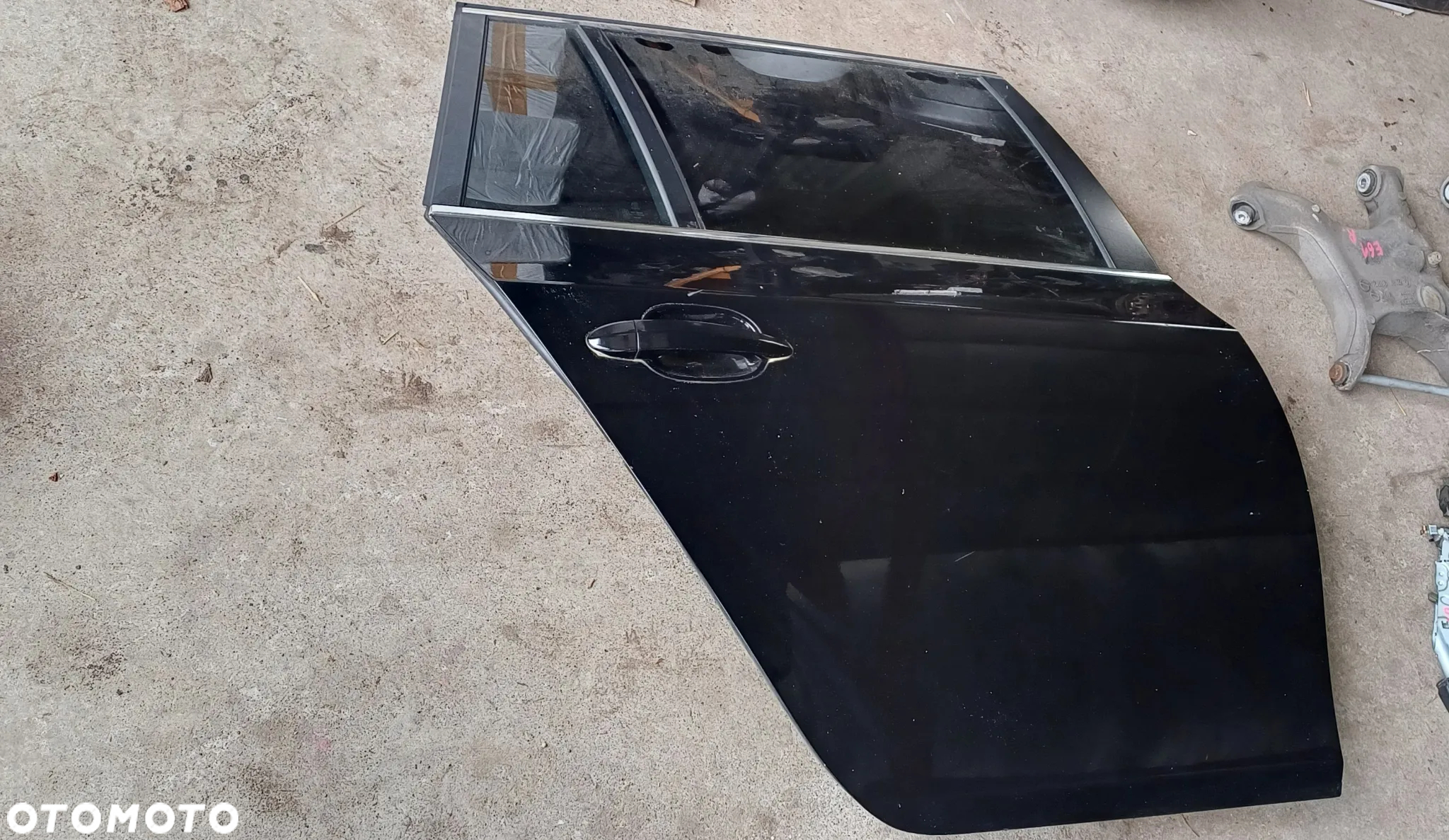 BMW e61 SCHWARZ II DRZWI PRAWY TYŁ tylne prawe touring  kombi 668 - 4