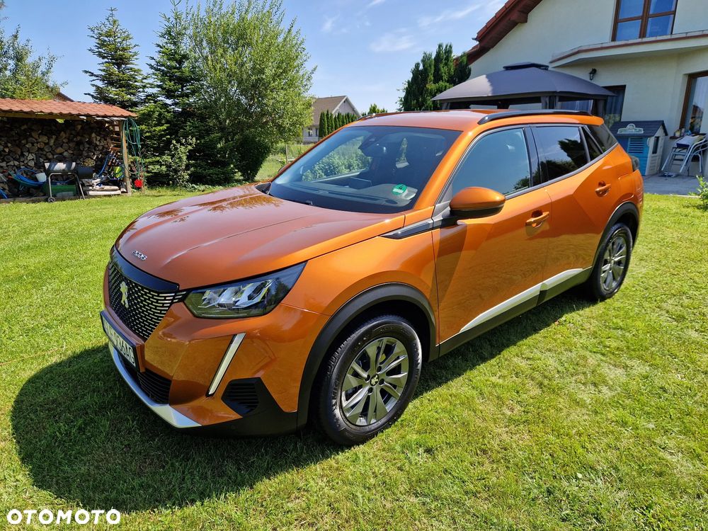 Peugeot 2008 BlueHDi 100 STOP & START Allure - 24