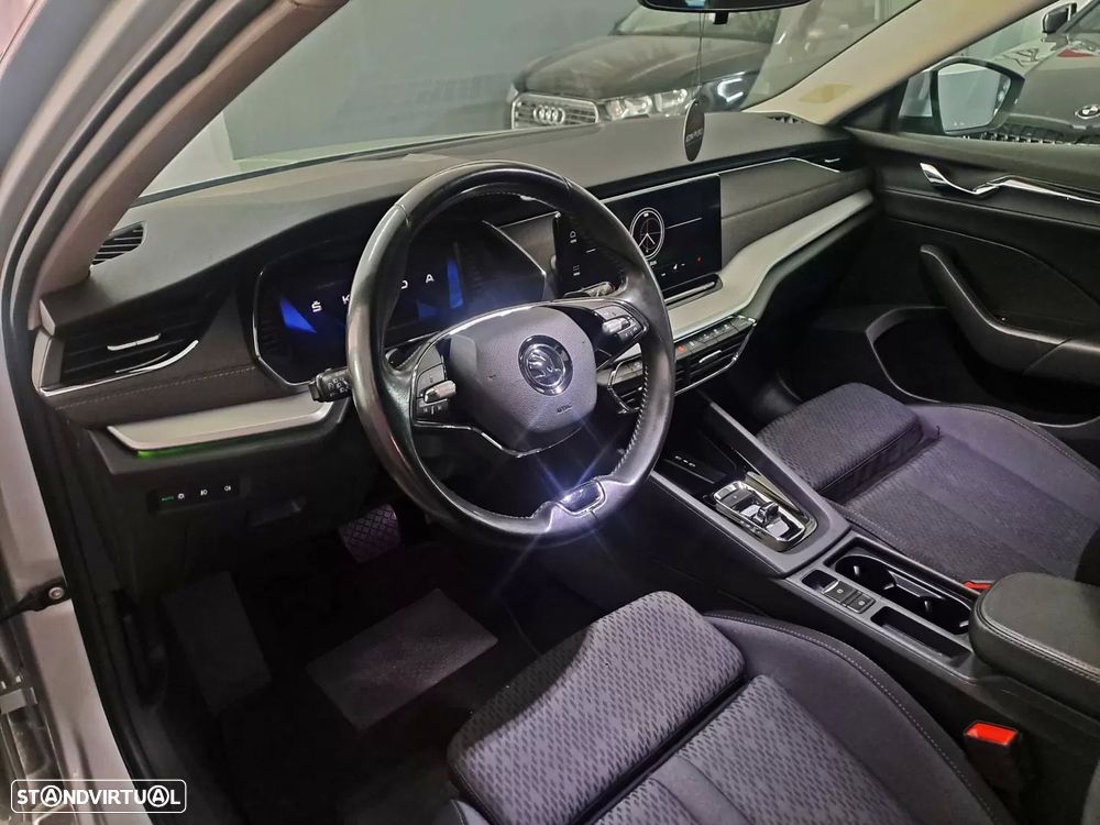 Skoda Octavia Break 2.0 TDI DSG - 10