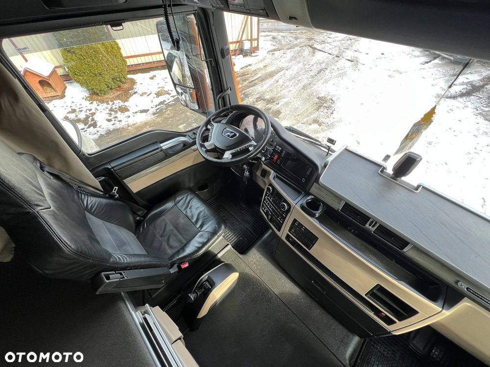 MAN TGX 26.500 * XLX * Euro 6 * INDIVIDUAL * Skrętna Oś * Poduszki Przód Tył * Winda * Rama do Zabudowy * Autolaweta * z Niemiec * Stan PERFEKCYJNY * - 23