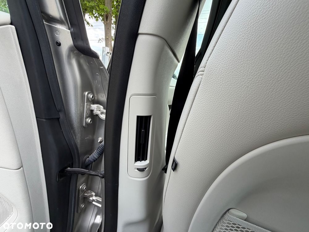 Jaguar I-Pace EV400 90kWh AWD R-Dynamic SE - 35