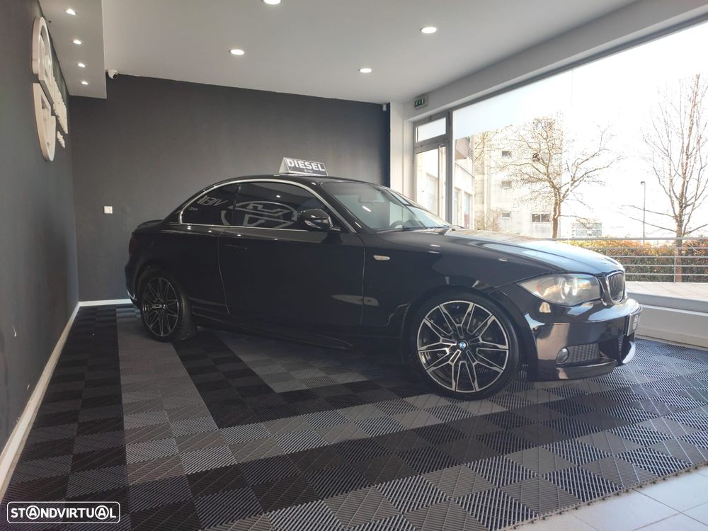 BMW 118 d Limited Edition Lifestyle c/ M Sport Pack - 12