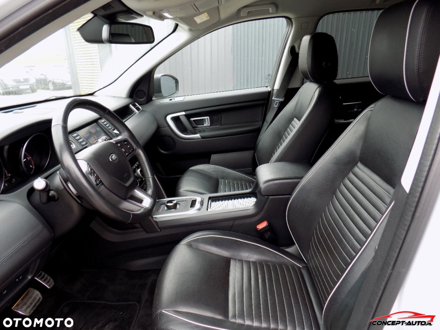 Land Rover Discovery Sport - 25