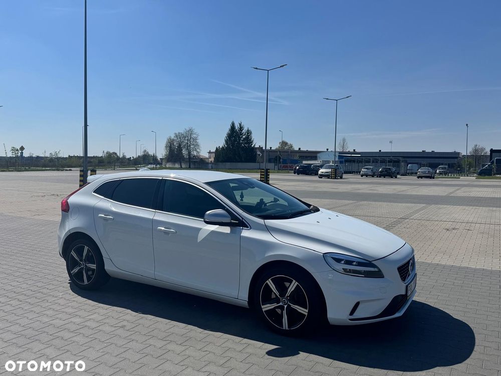 Volvo V40 D3 Geartronic RDesign - 7