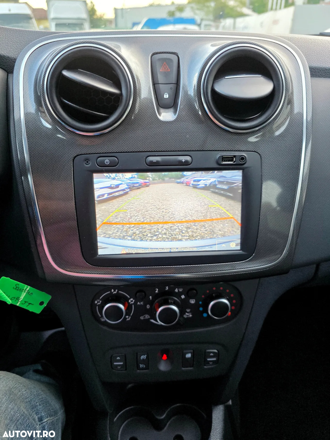 Dacia Sandero Stepway dCi 90 Prestige - 24