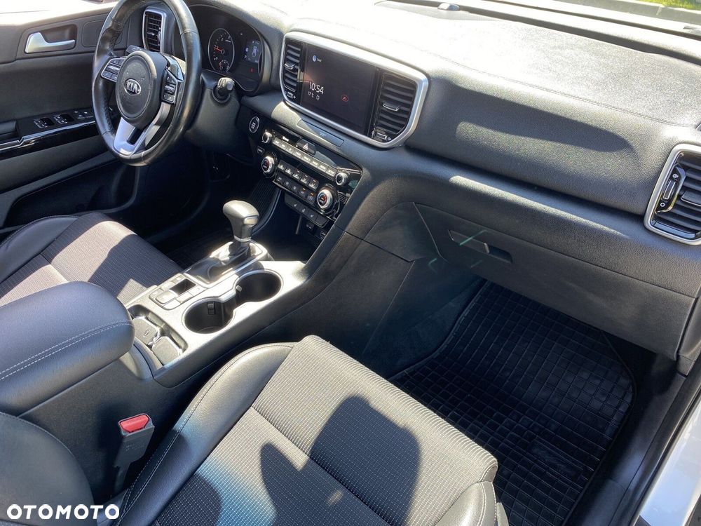 Kia Sportage - 18
