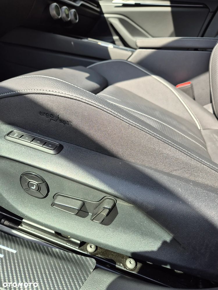 Skoda Superb 2.0 TSI Sportline DSG - 18