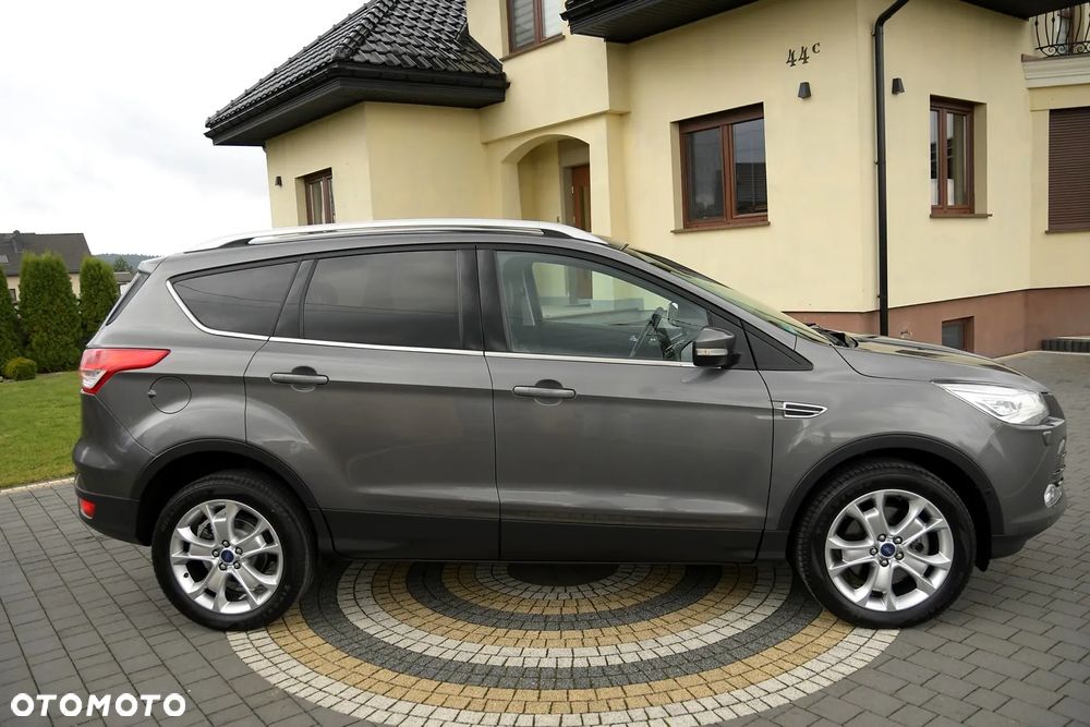 Ford Kuga 2.0 TDCi 4x4 Titanium - 9