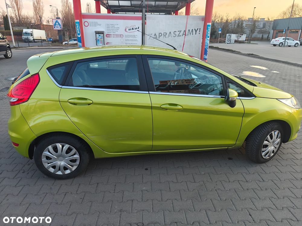 Ford Fiesta 1.25 Titanium - 11