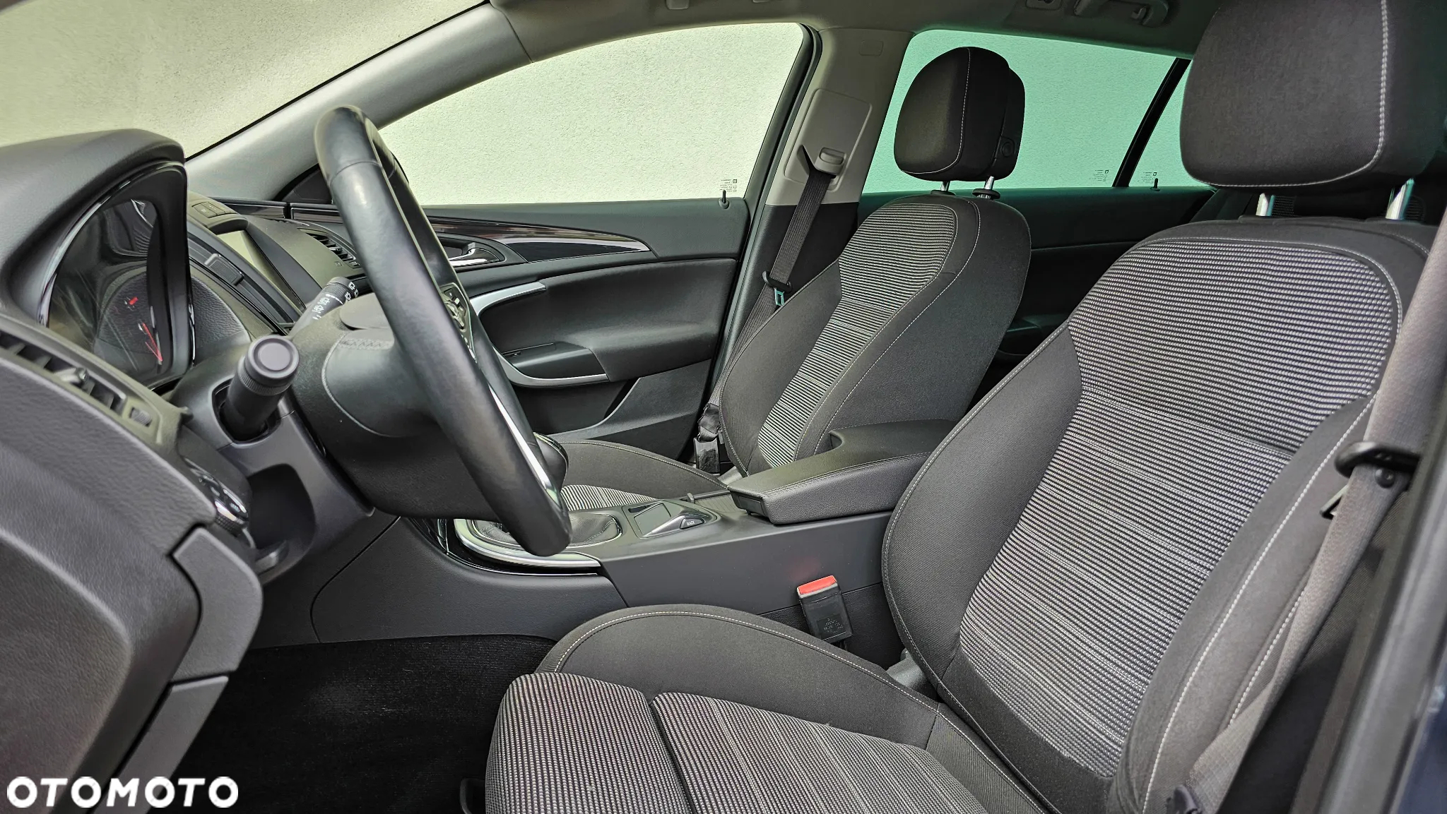 Opel Insignia 2.0 CDTI Sports Tourer ecoFLEXStart/Stop Business Edition - 13