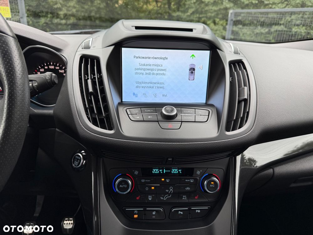 Ford Kuga 1.5 EcoBoost FWD ST-Line ASS - 23